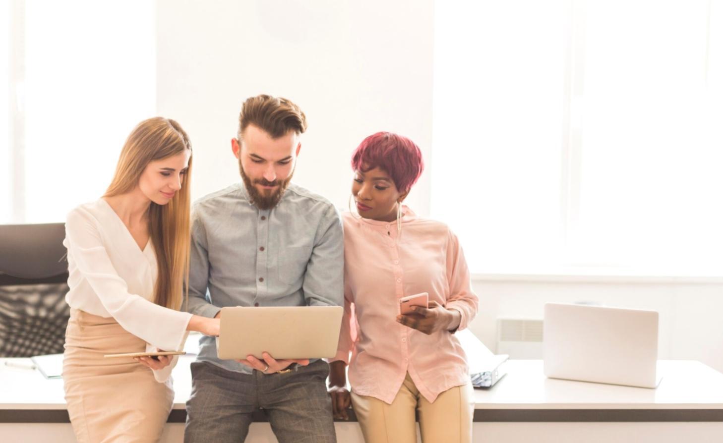 Detaillierte Betrachtung von Geschäftsmodellen und Marktbedingungen